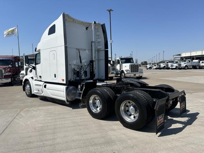 2020 Peterbilt 579-3