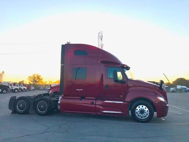 2022 International LT625-20