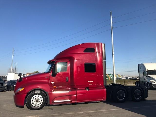 2022 International LT625-21