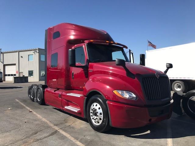 2022 International LT625-5