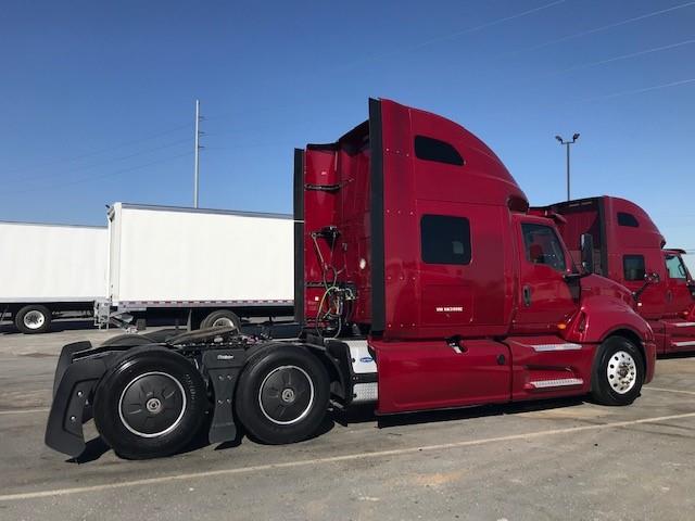 2022 International LT625-6