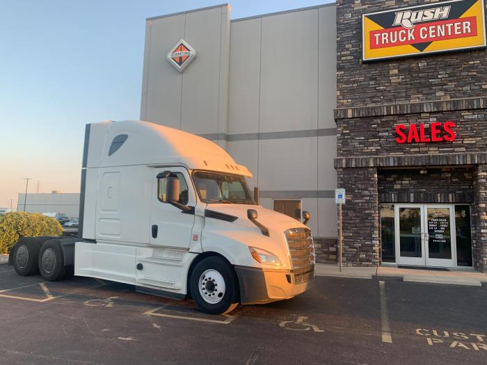 2020 Freightliner Cascadia-3