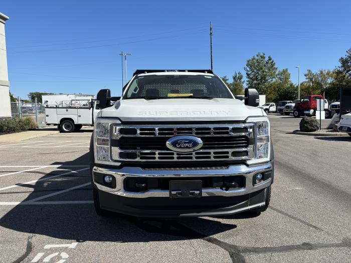 2024 Ford F-550-4