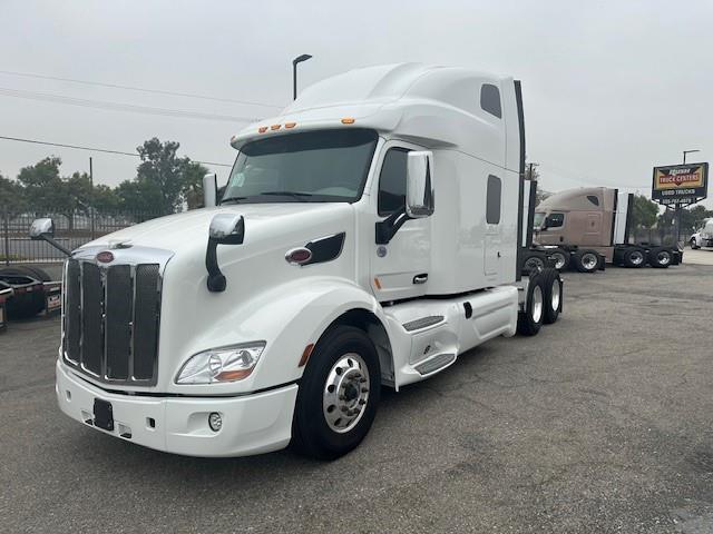 2022 Peterbilt 579-1