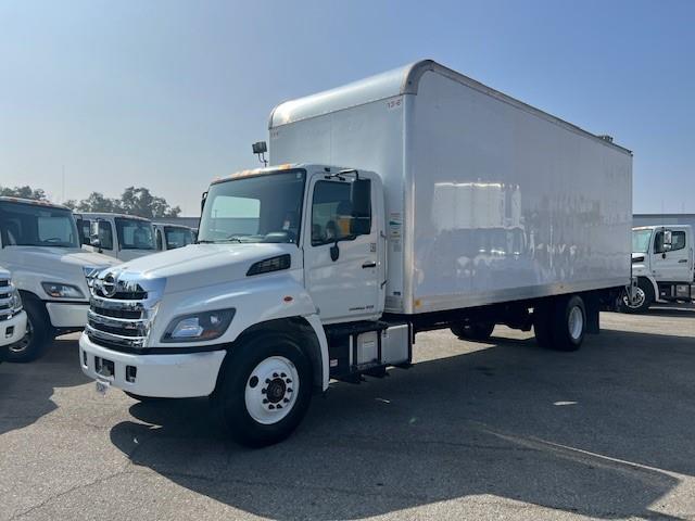 2019 Hino 268A-1