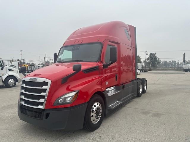 2021 Freightliner Cascadia-19