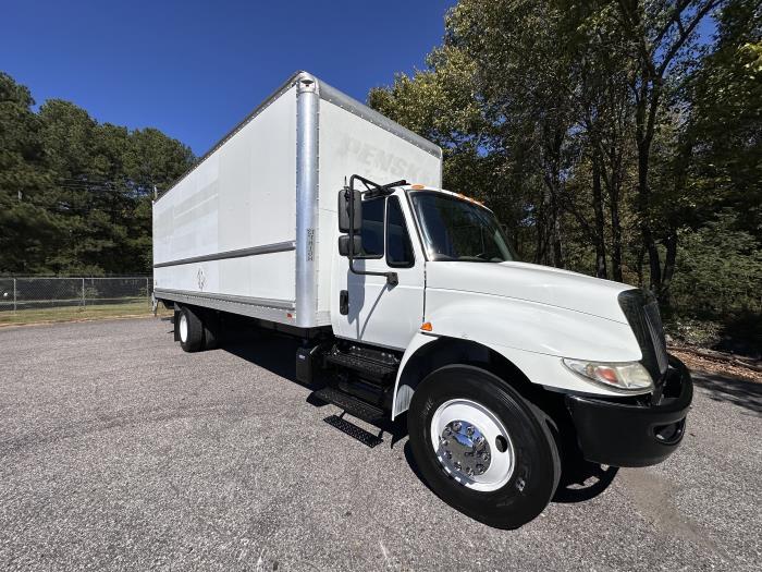 2018 International 4300-9