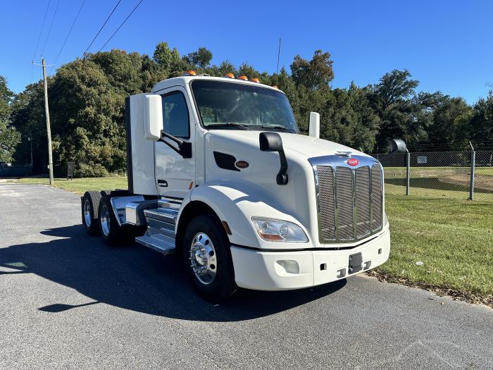 2019 Peterbilt 579-1