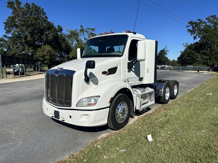 2019 Peterbilt 579-3