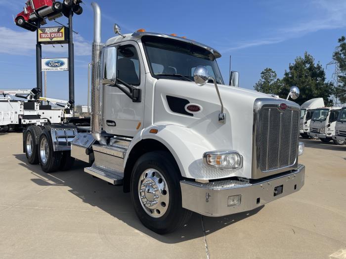 2020 Peterbilt 567-3