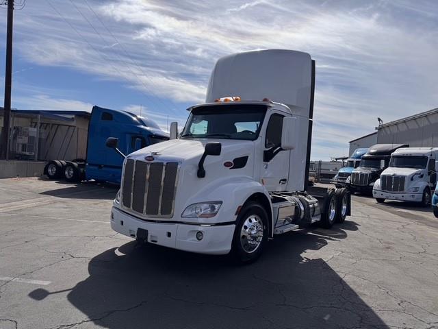 2019 Peterbilt 579-1