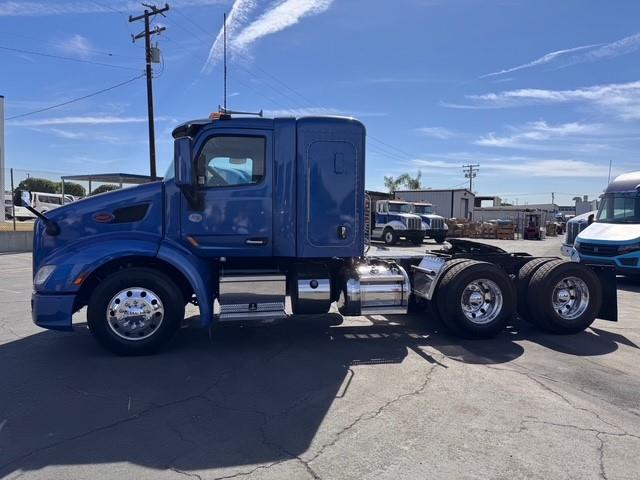 2018 Peterbilt 579-1