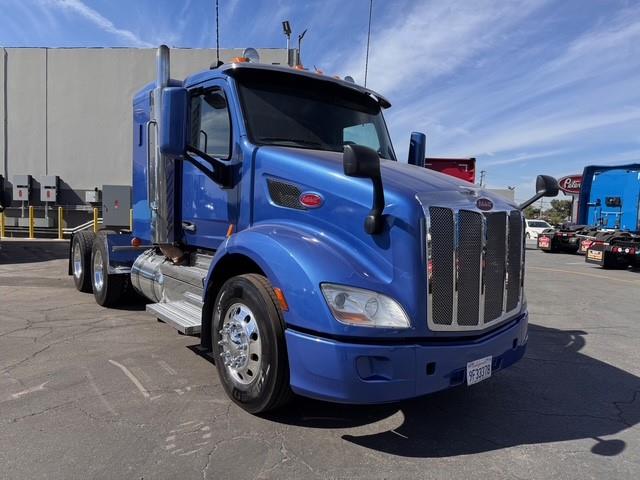 2018 Peterbilt 579-4