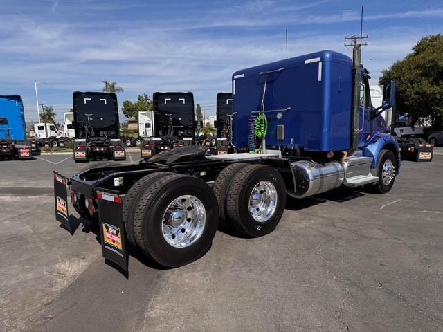 2018 Peterbilt 579-6