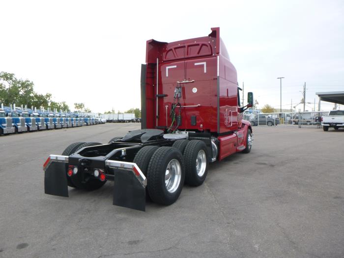 2022 Peterbilt 579-7