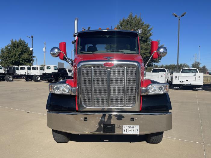 2020 Peterbilt 567-2