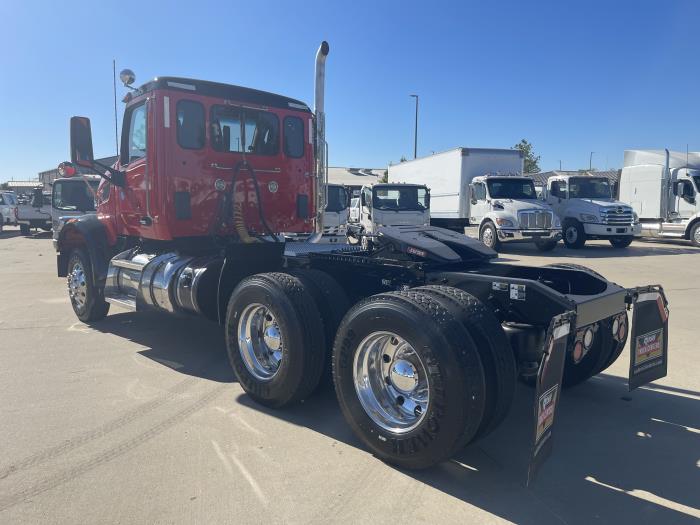 2020 Peterbilt 567-11