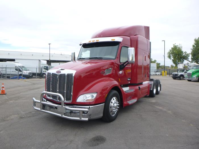 2022 Peterbilt 579-1