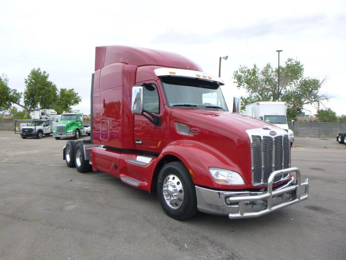 2022 Peterbilt 579-2