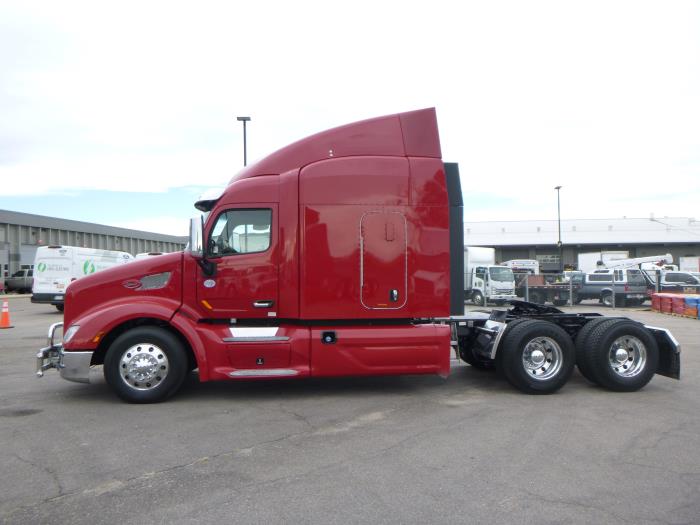 2022 Peterbilt 579-4