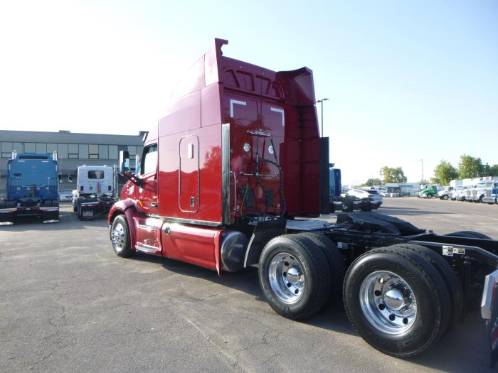 2022 Peterbilt 579-5