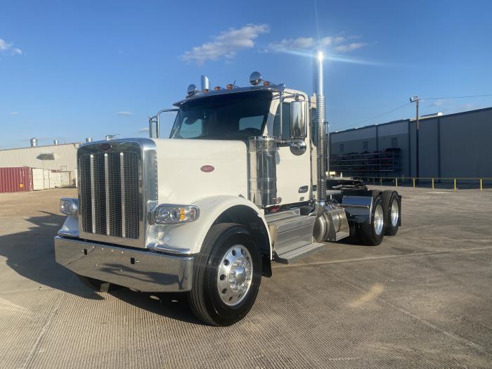 2025 Peterbilt 589-1