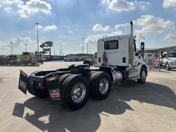 2018 Peterbilt 579-5