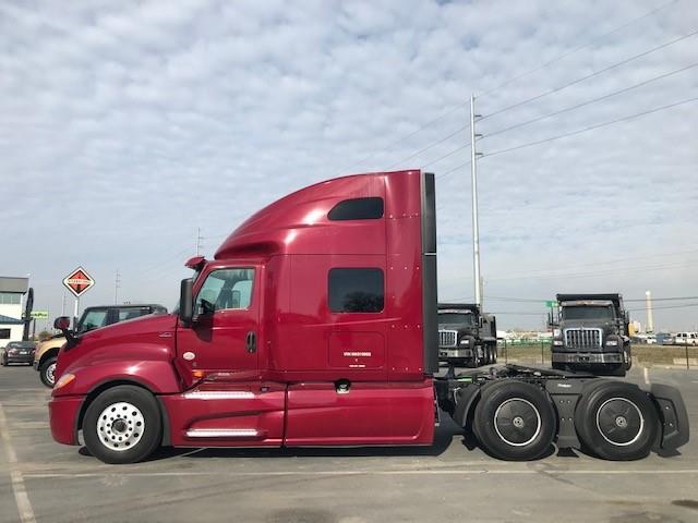 2022 International LT625-25