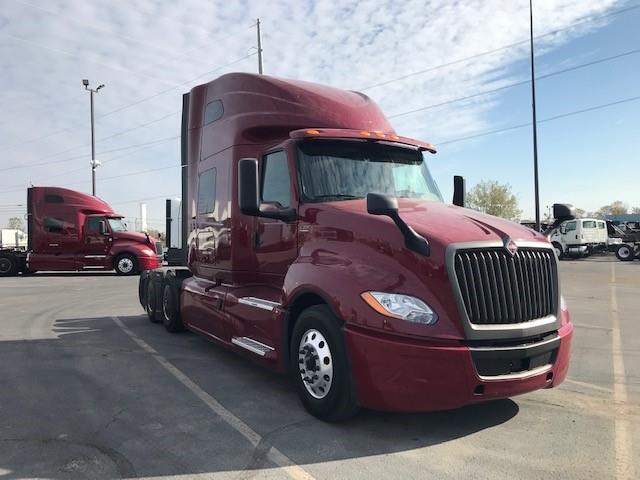 2022 International LT625-29