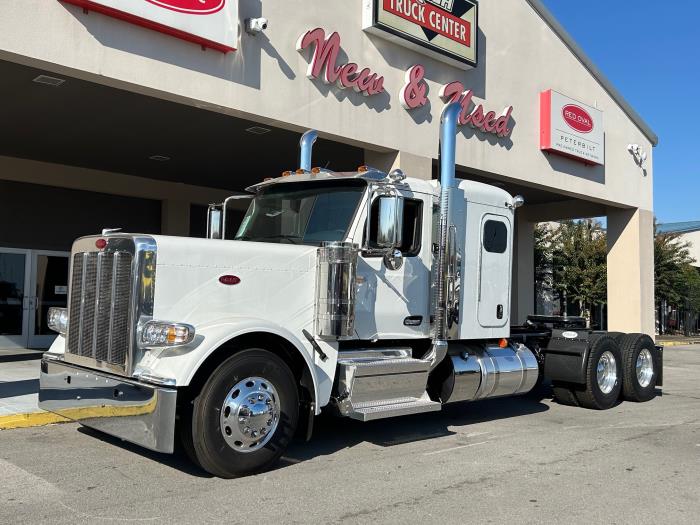 2025 Peterbilt 589-1