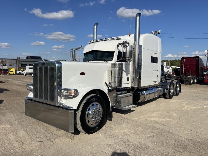 2020 Peterbilt 389-1