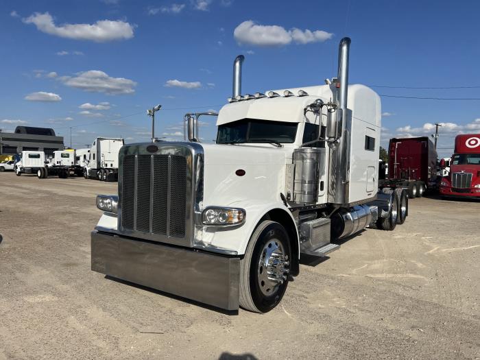 2020 Peterbilt 389-22