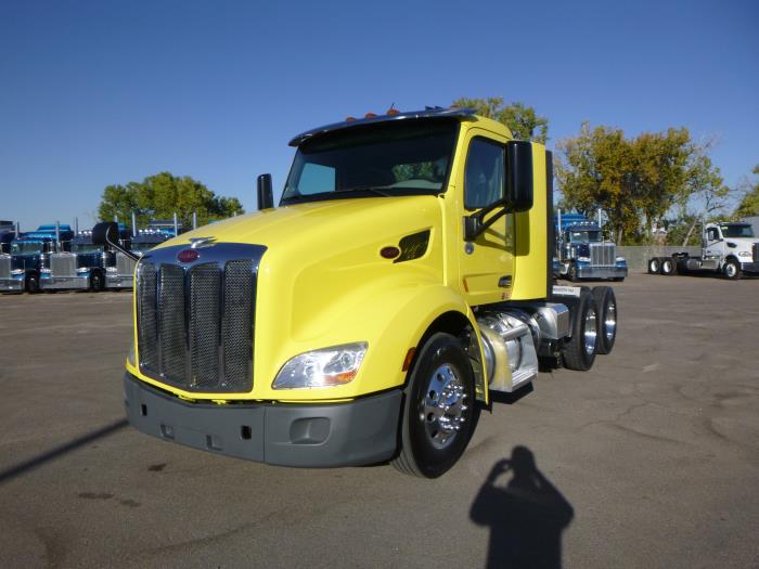 2021 Peterbilt 579-1