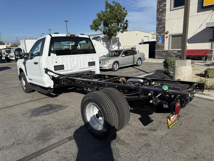 2024 Ford F-350-2