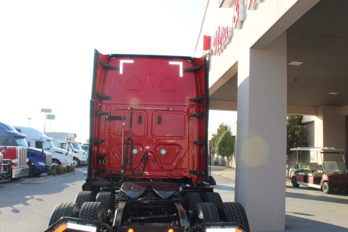 2021 Freightliner Cascadia-4