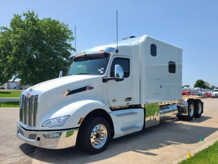 2024 Peterbilt 579-1