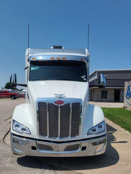 2024 Peterbilt 579-3