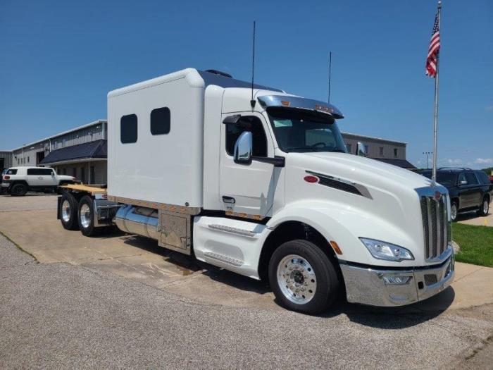 2024 Peterbilt 579-4