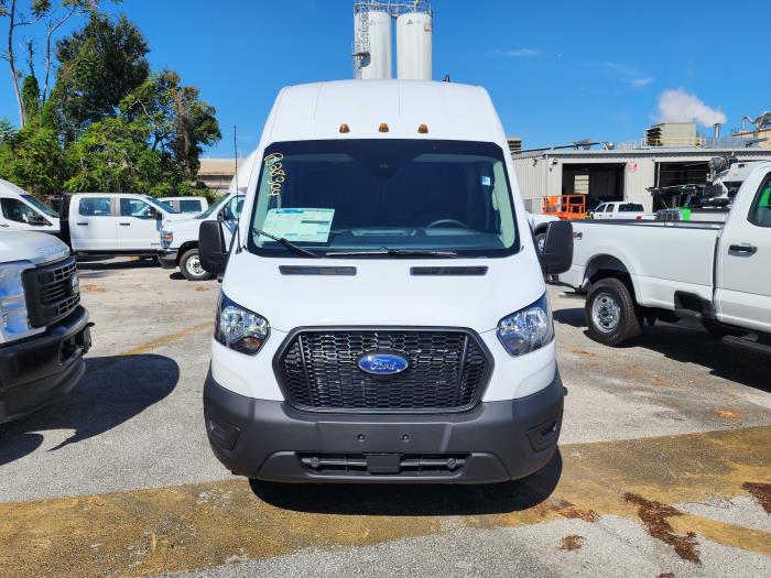 2024 Ford Transit 350 HD-2