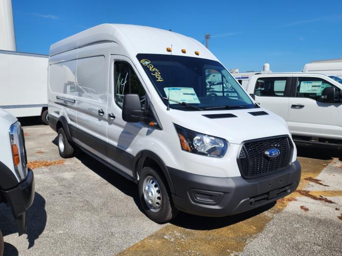 2024 Ford Transit 350 HD-3