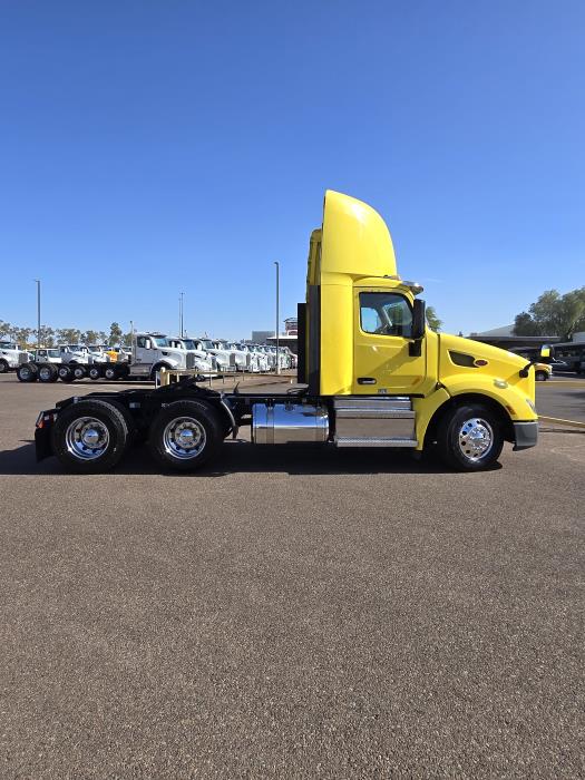 2021 Peterbilt 579-5