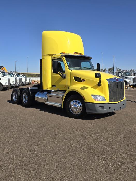 2021 Peterbilt 579-7