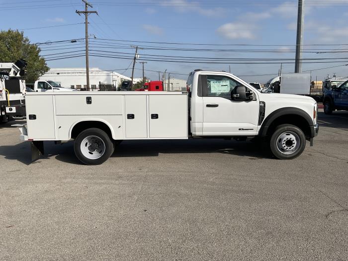 2024 Ford F-550-6