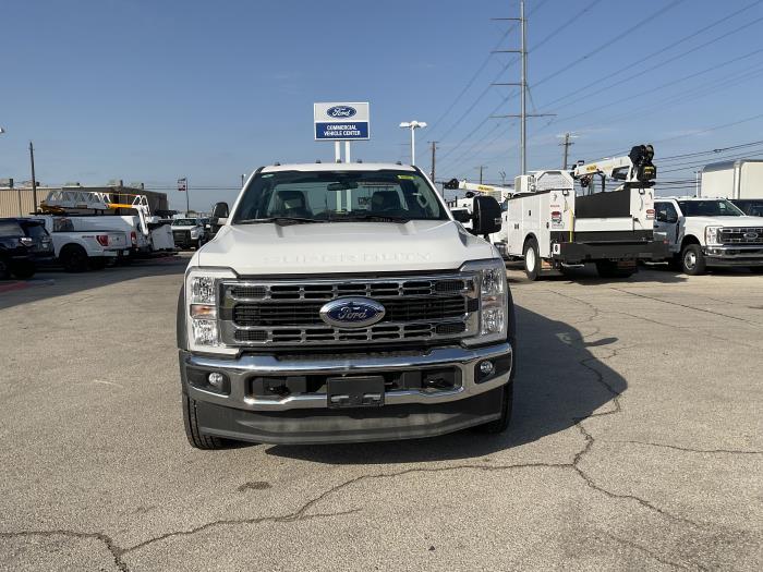 2024 Ford F-550-8