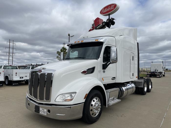 2020 Peterbilt 579-1