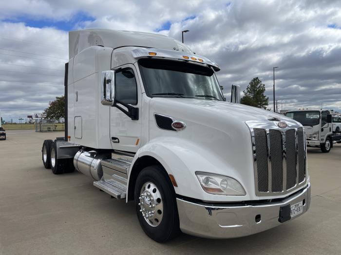 2020 Peterbilt 579-3