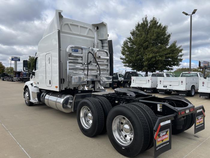 2020 Peterbilt 579-11