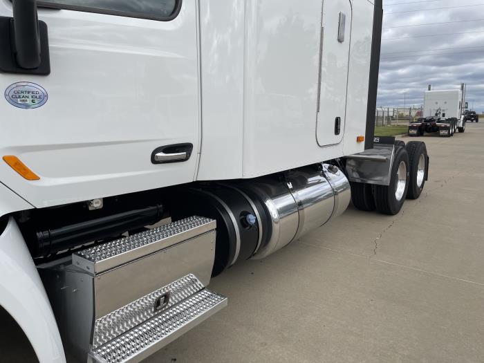 2020 Peterbilt 579-15