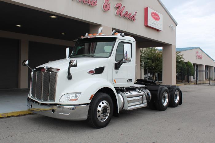 2020 Peterbilt 579-1