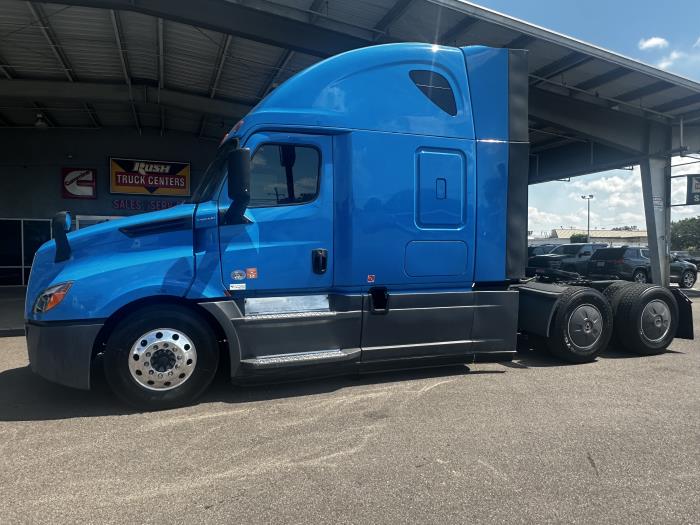 2021 Freightliner Cascadia-7